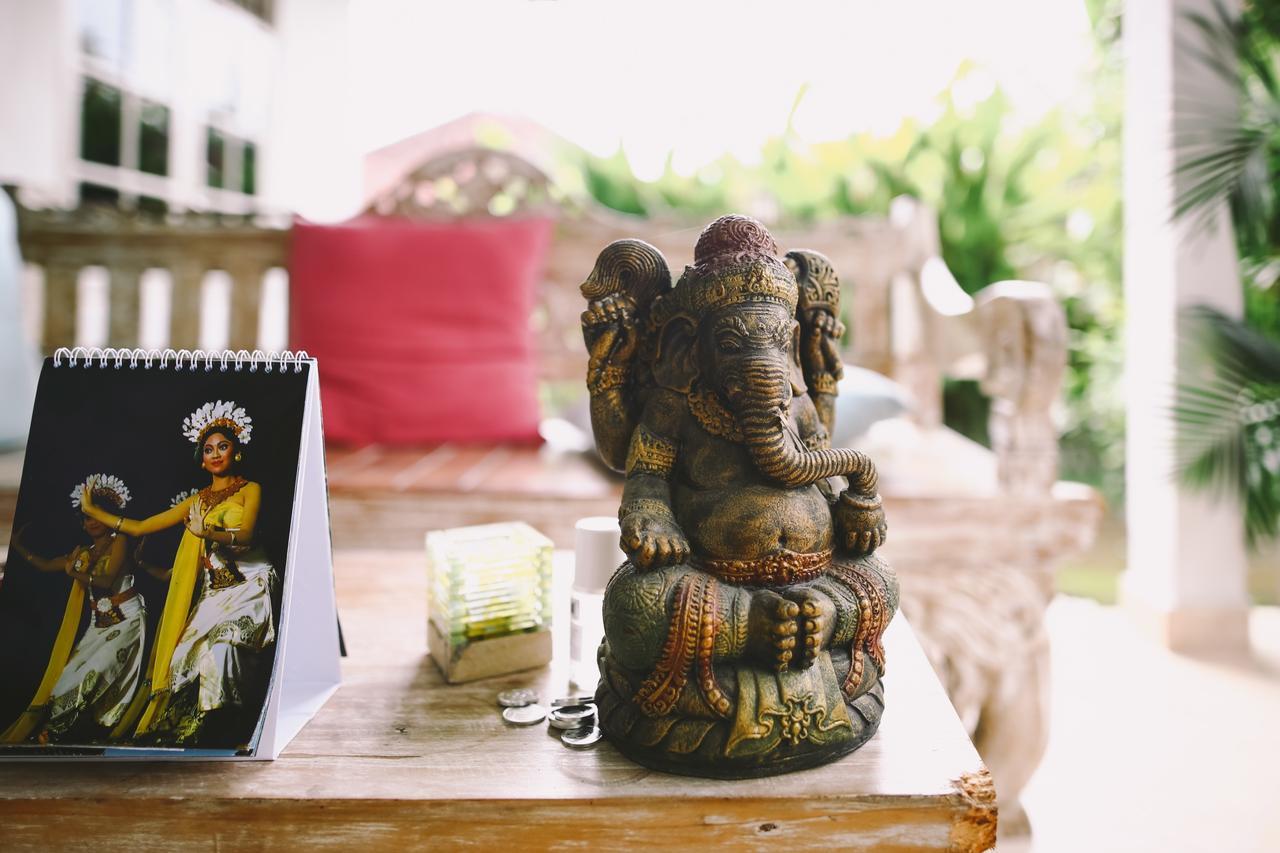 ホテルSwan House Canggu エクステリア 写真