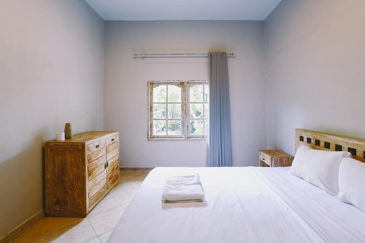 ホテルSwan House Canggu エクステリア 写真