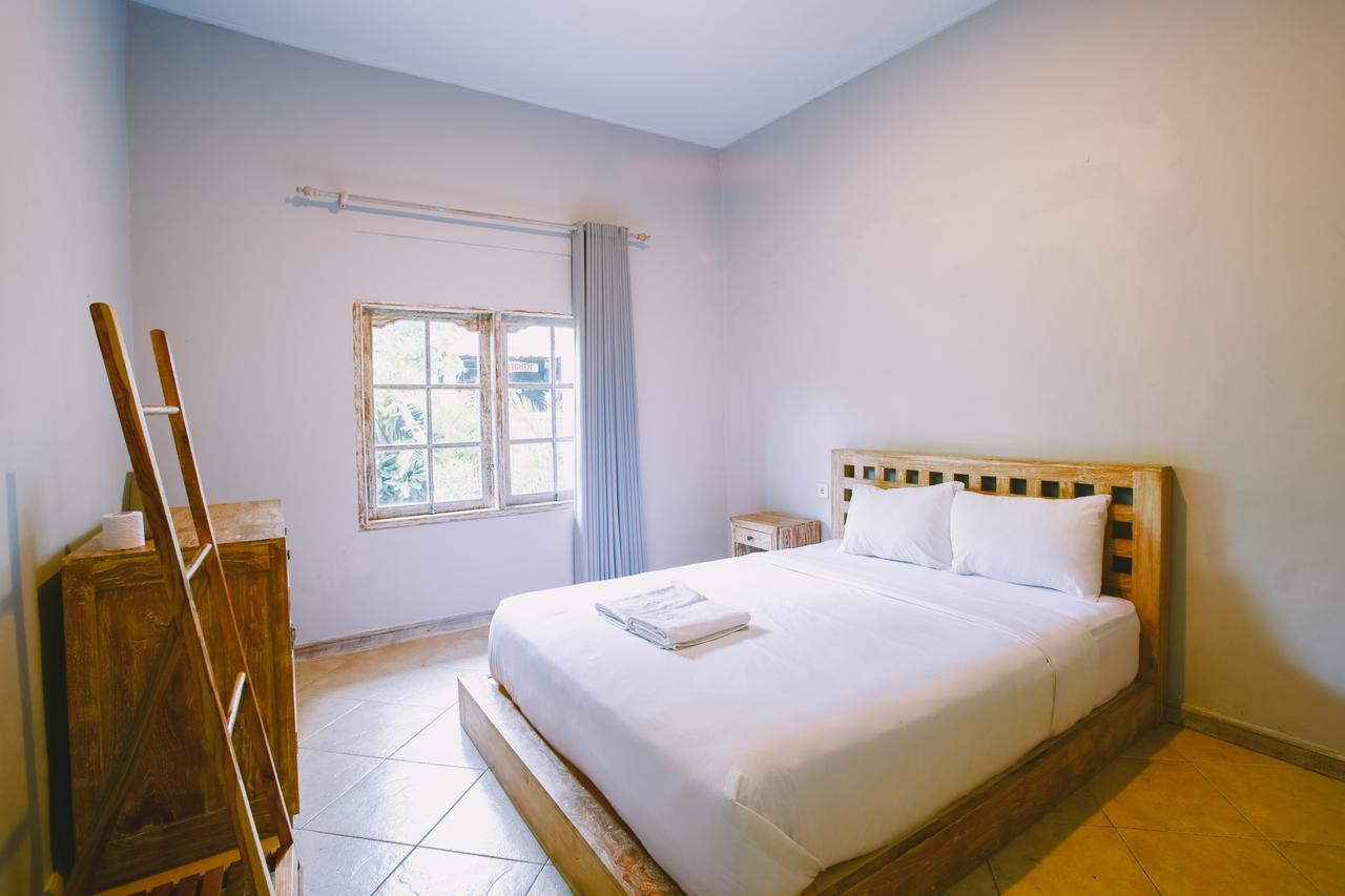 ホテルSwan House Canggu エクステリア 写真