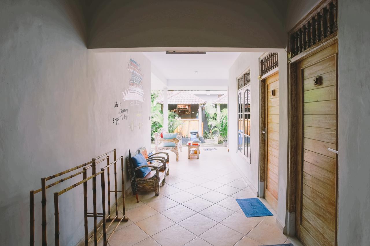 ホテルSwan House Canggu エクステリア 写真