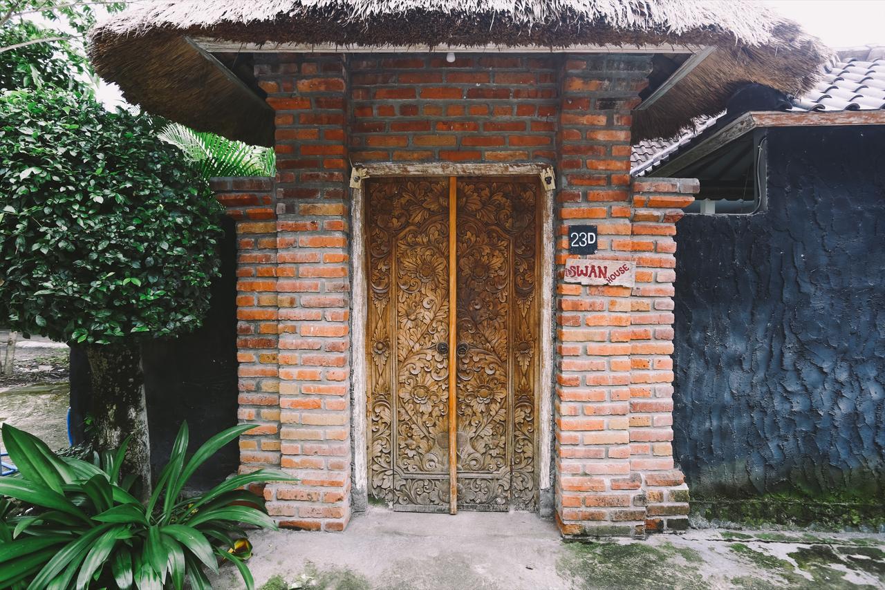 ホテルSwan House Canggu エクステリア 写真