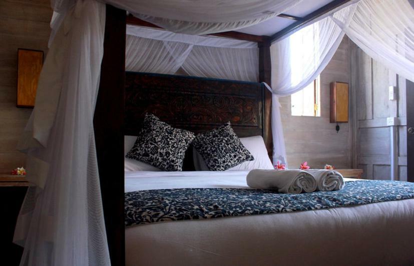 ホテルSwan House Canggu エクステリア 写真