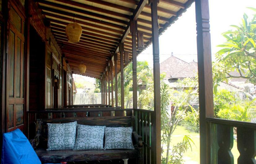 ホテルSwan House Canggu エクステリア 写真